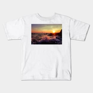 Sunset and splashing water Kids T-Shirt